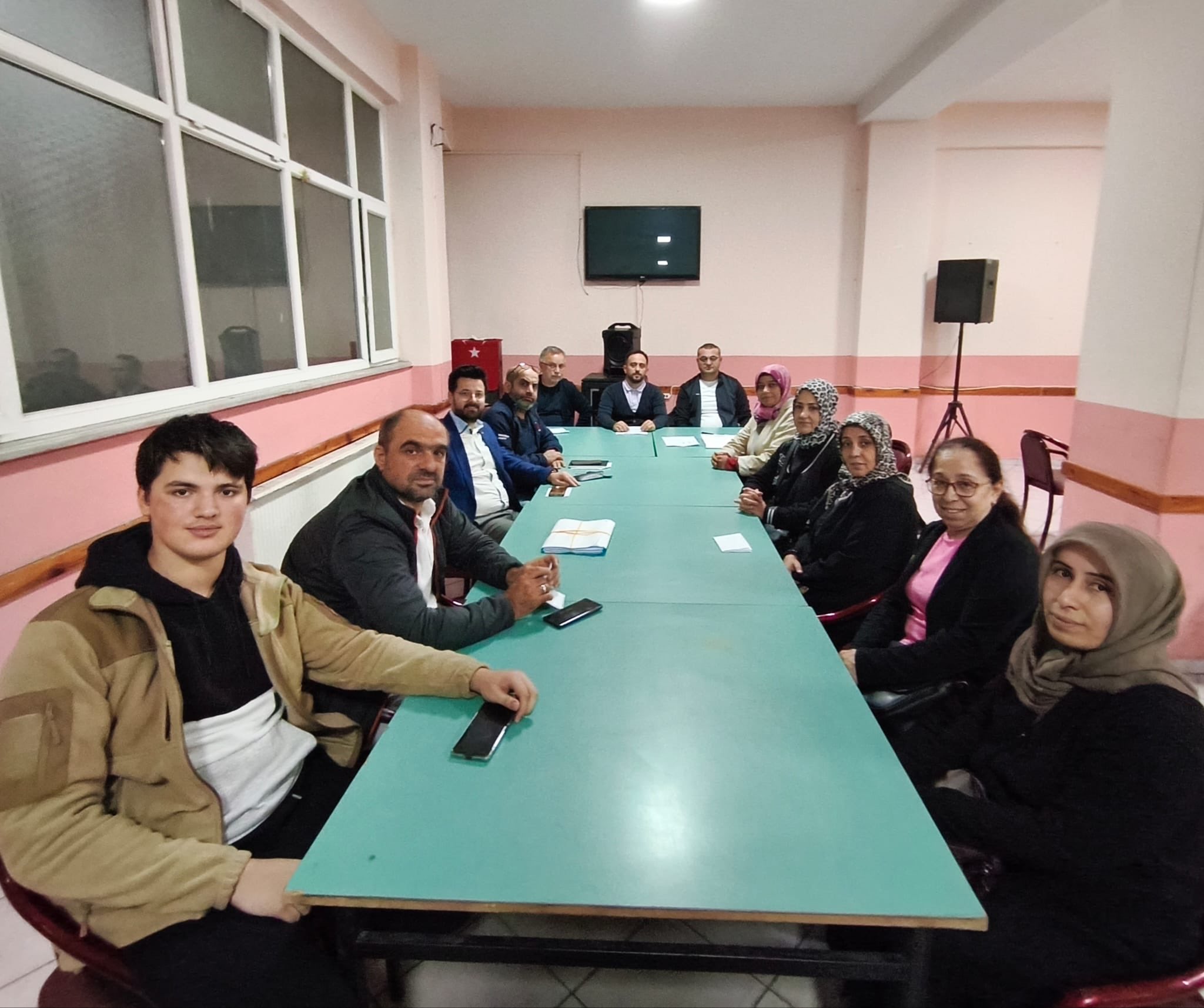 HÜRRİYET–YAHYA KEMAL–MEHMET AKİF TOPLANTILARI