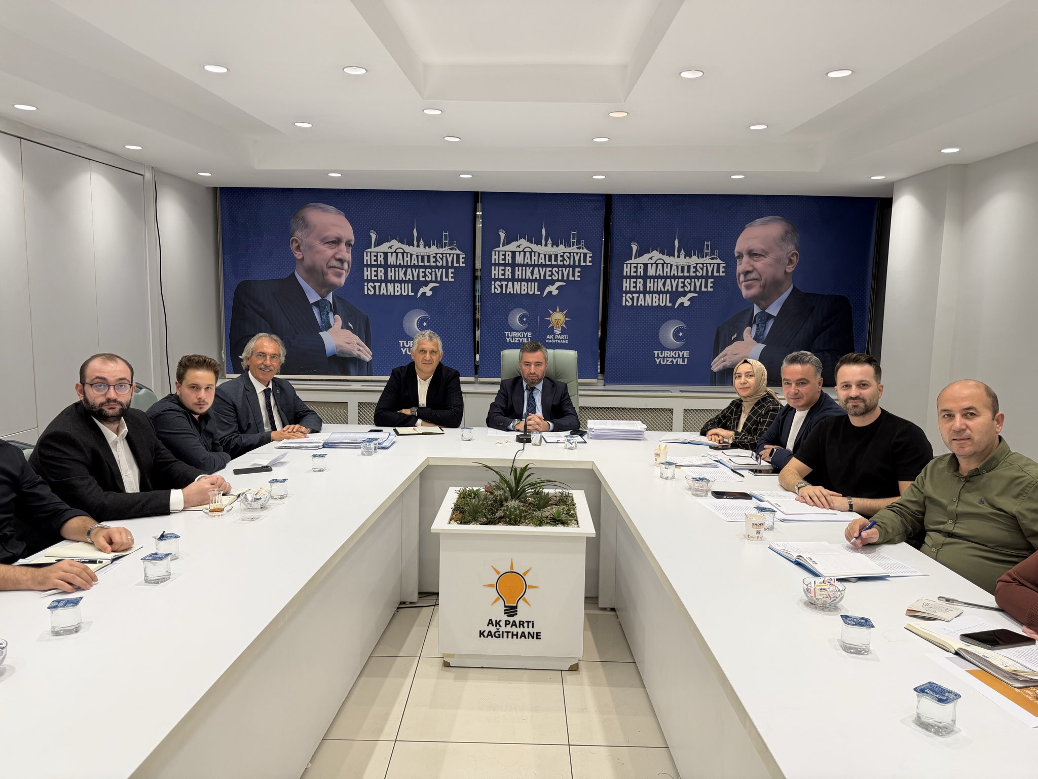 HAFTALIK YÖNETİM KURULU TOPLANTISI YAPILDI