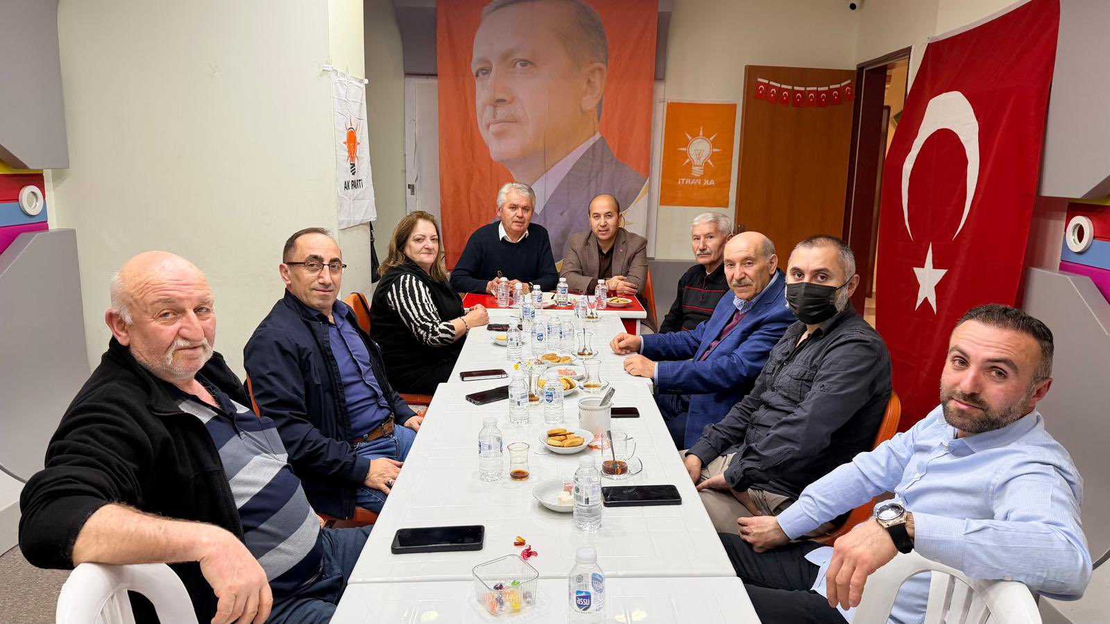 MAHALLE TEŞKİLATLARIMIZ HAFTALIK OLAĞAN TOPLANTILARINI GERÇEKLEŞTİRDİ