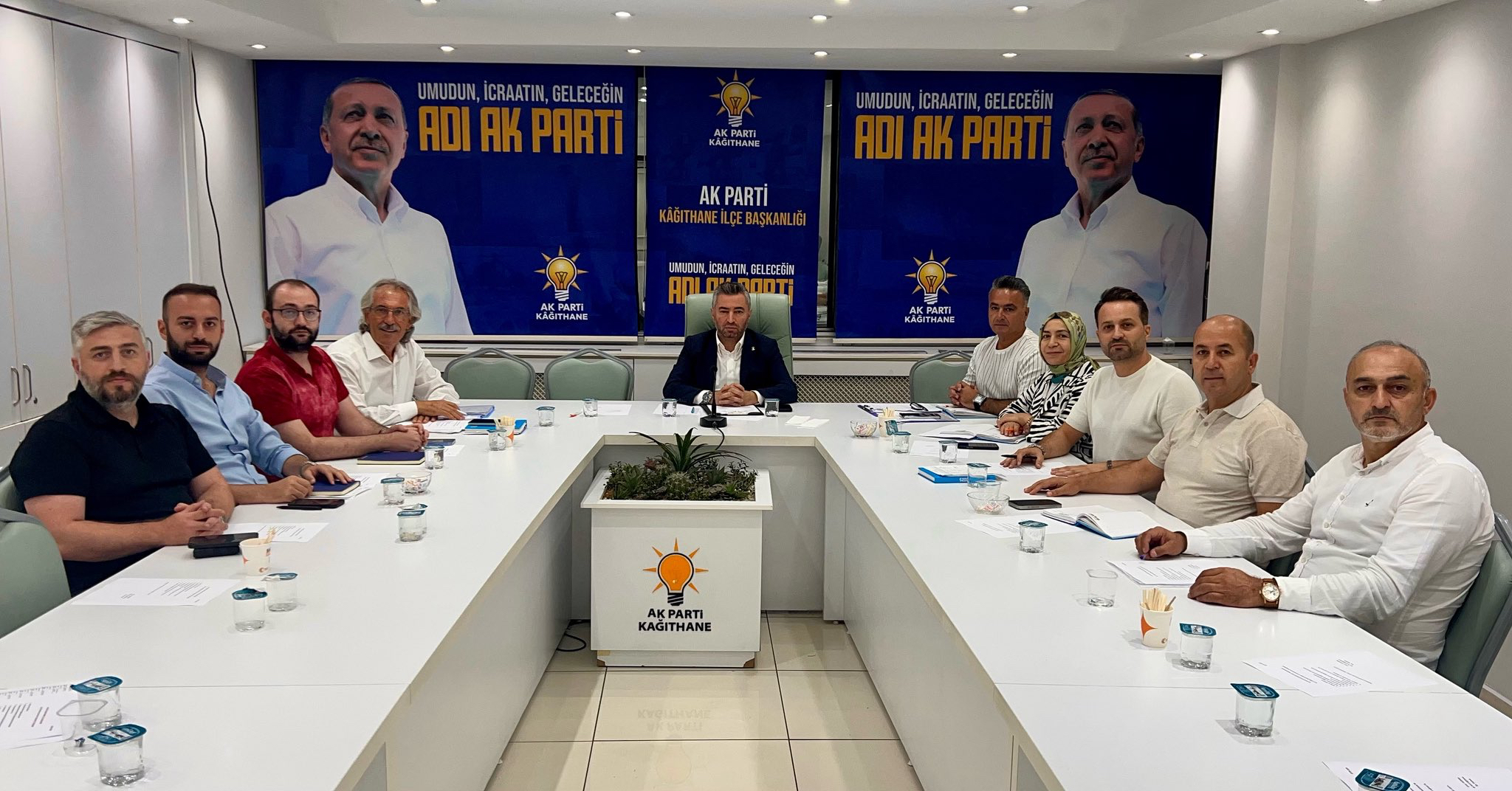 HAFTALIK YÜRÜTME KURULU TOPLANTISI