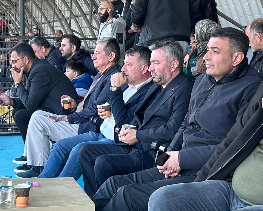 KAĞITHANESPOR MAÇINDA TRİBÜNDEYDİK